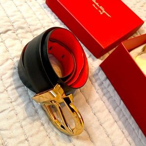 Salvatore Ferragamo leather belt with gold buckle